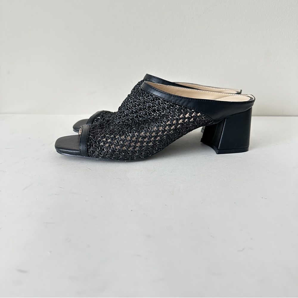 NEW Catherine Malandrino Levot Braided Black Raffia Women's Mules Sz 7.5